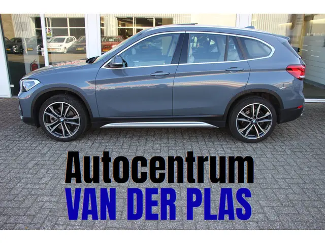 BMW X1 sDrive20i High Executive 2020 Benzine 30