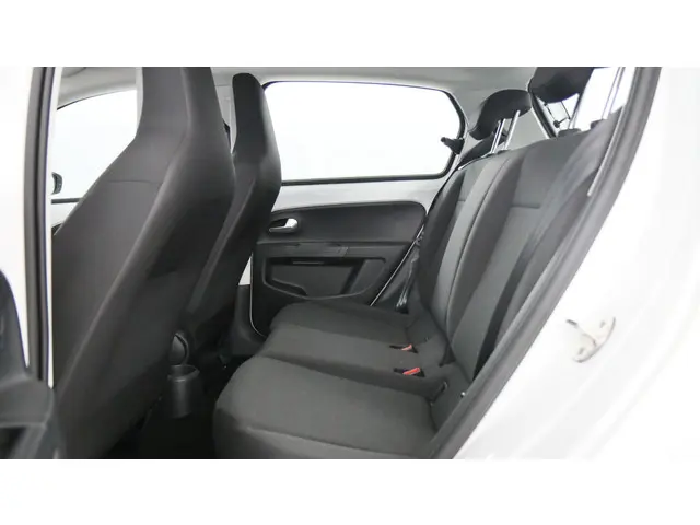 Volkswagen up! 1.0 65pk 2023 Benzine 27