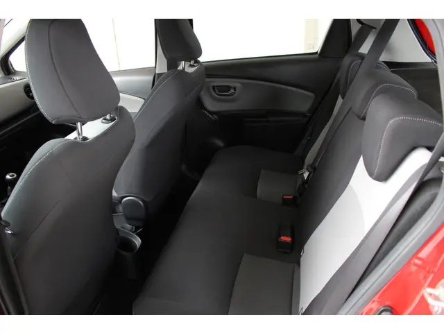 Toyota Yaris 1.0 VVT-i Energy 2018 Benzine 8