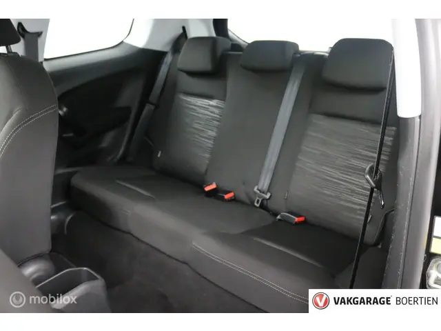 Peugeot 208 1.0 PureTech LIKE 2014 Benzine 29