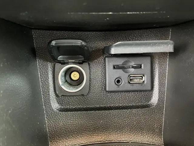 Opel Mokka 1.6 Edition 2013 Benzine 33