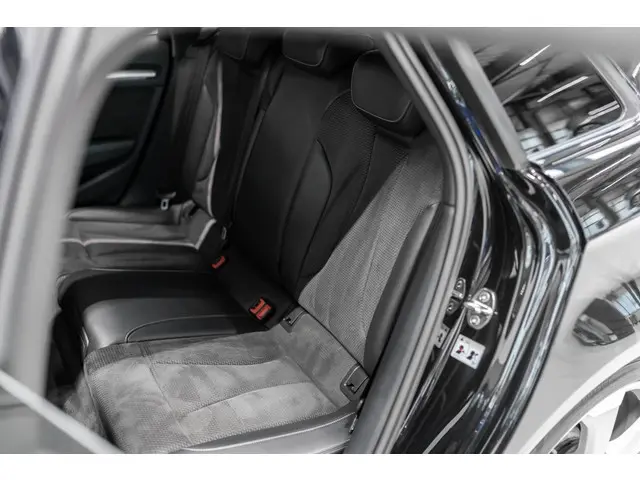 Audi S3 2.0 TFSI S3 quattro Pano B&O Camera 2017 Benzine 18