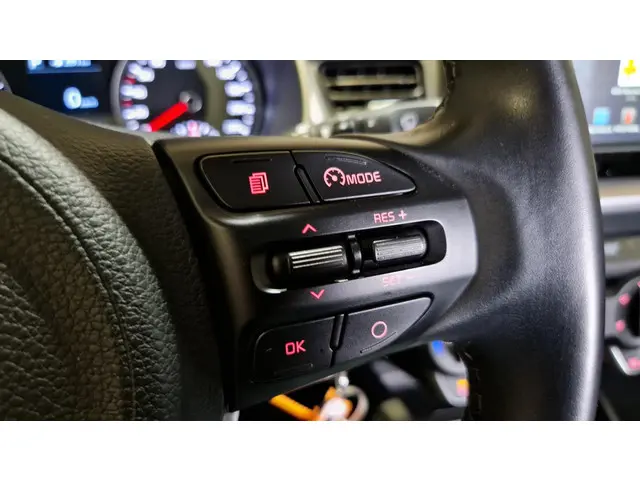Kia Stonic 1.0 T-GDi DynamicLine 2020 Benzine 16