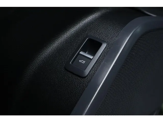 Audi Q5 Sportback 40 TFSI S edition 2023 Benzine 40