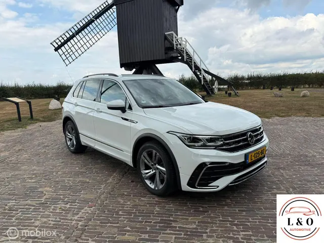 Volkswagen Tiguan 1.5 TSI R-Line Business+ 2020 Benzine