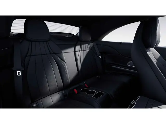 Mercedes-Benz CLE Cabriolet 200 AMG Line 2025 Benzine 6