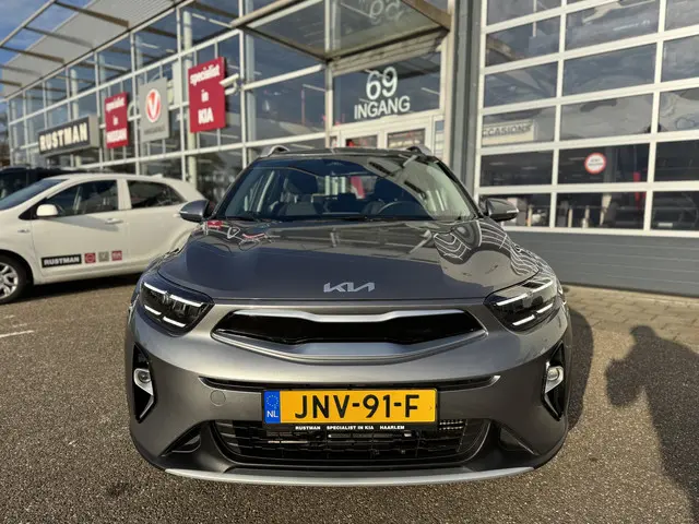 Kia Stonic 1.0 T-GDi MHEV DynamicLine 2025 Benzine 2