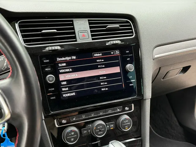 Volkswagen Golf 2.0 TSI GTI Performance 2020 Benzine 18