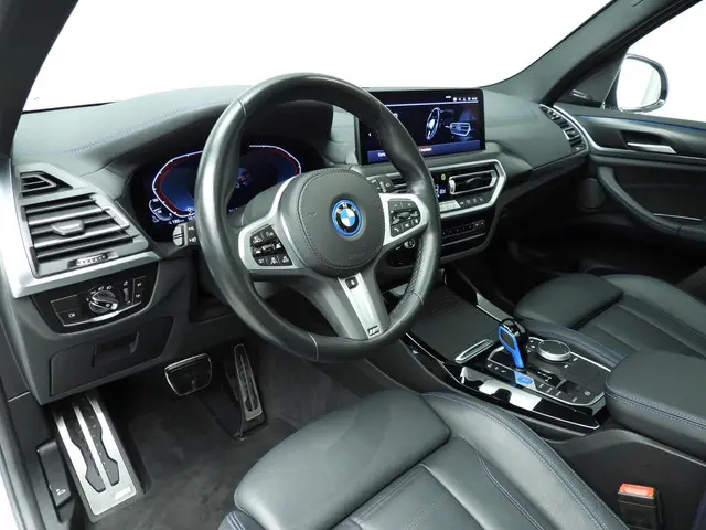 BMW iX3 High Executive 80 kWh 2022 Elektrisch 6