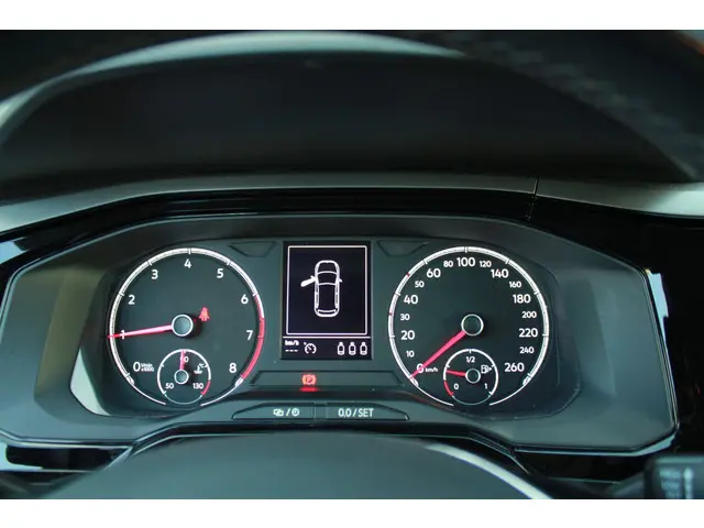 Volkswagen Polo 1.0 TSI Comfortline 2018 Benzine 15