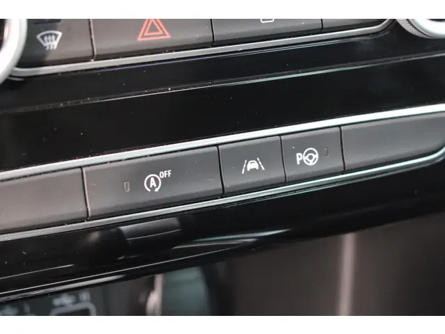 Renault Mégane Estate 1.3 TCe 140 Techno 2023 Benzine 31