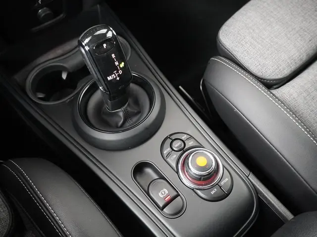 MINI Countryman Cooper Chili 2020 Benzine 21