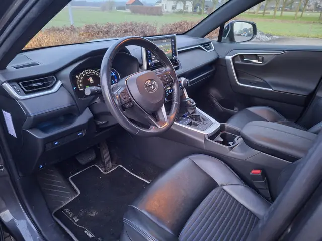 Toyota RAV4 2.5 Hybrid Bi-Tone 2019 Hybride Benzine 5