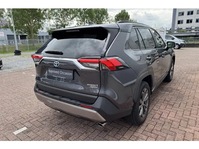 Toyota RAV4 2.5 Hybrid AWD Executive 2024 Hybride Benzine 8