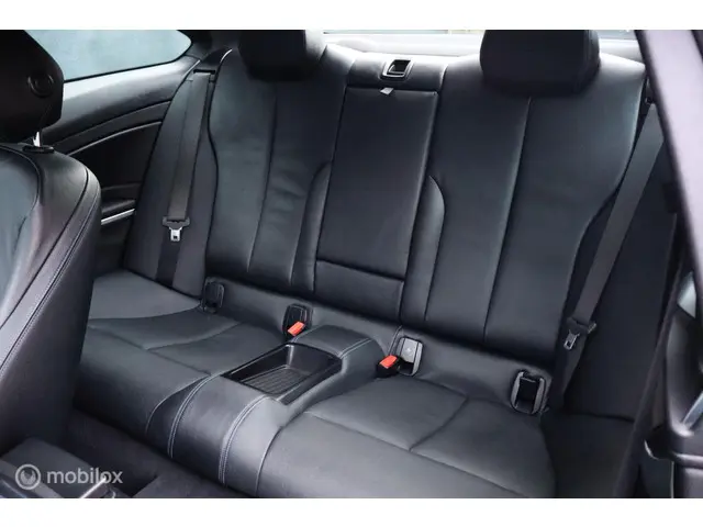 BMW 4 Serie Coupé 440i High Executive 2017 Benzine 10