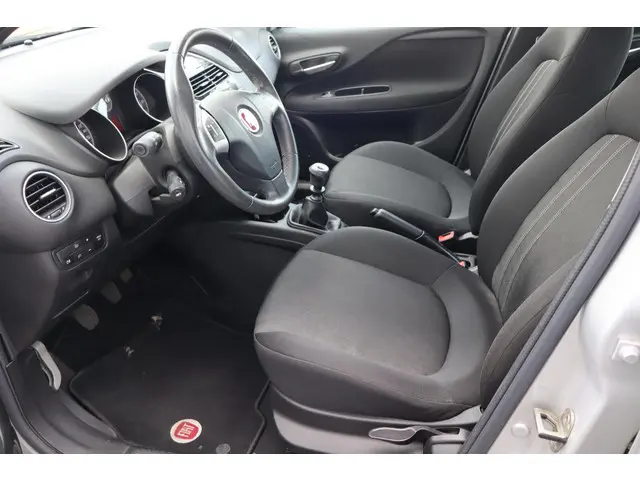 Fiat Punto Evo 0.9 TwinAir Edizione Cool 2013 Benzine 15
