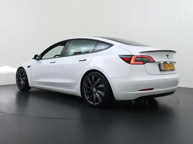 Tesla Model 3 Standard RWD Plus 60 kWh 2021 Elektrisch 5