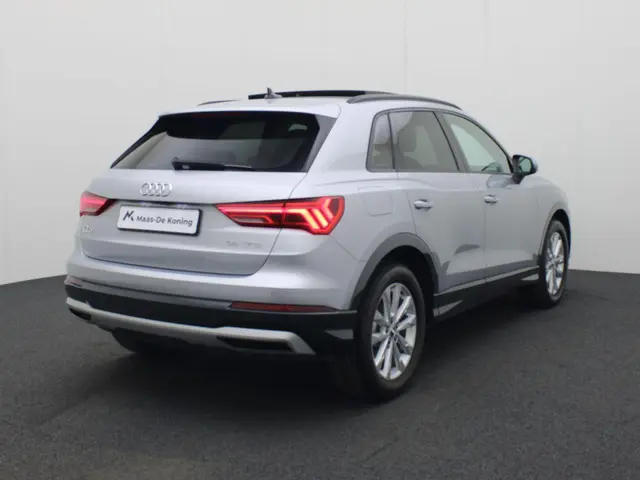 Audi Q3 35 TFSI/150PK Business Ed 2020 Benzine 2