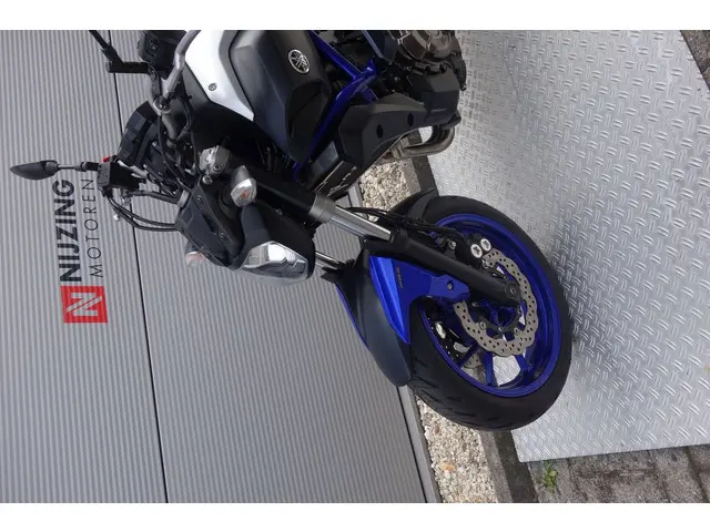Yamaha MT 07 ABS 2016 Benzine 19