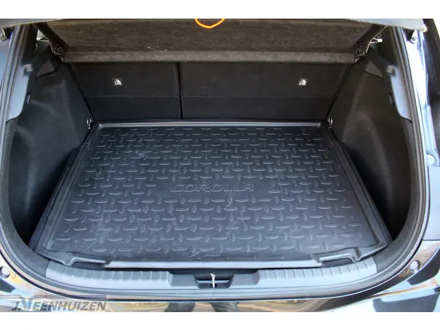 Toyota Corolla 1.8 Hybrid Business 2020 Hybride Benzine 7