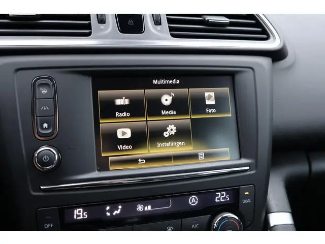 Renault Kadjar 1.2 TCe Bose 2017 Benzine 39