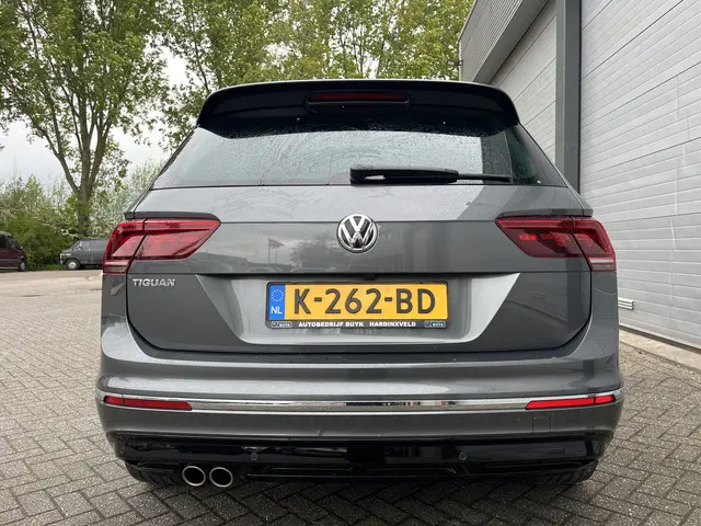 Volkswagen Tiguan 1.5 TSI ACT Highline 2020 Benzine 8