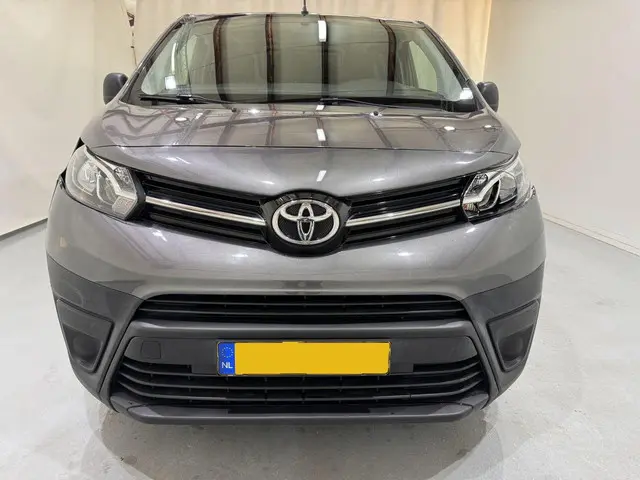 Toyota ProAce 2