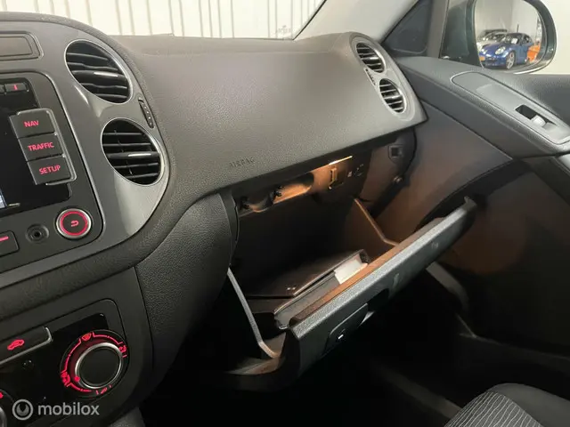 Volkswagen Tiguan 1.4 TSI Sport&Style 2015 Benzine 19