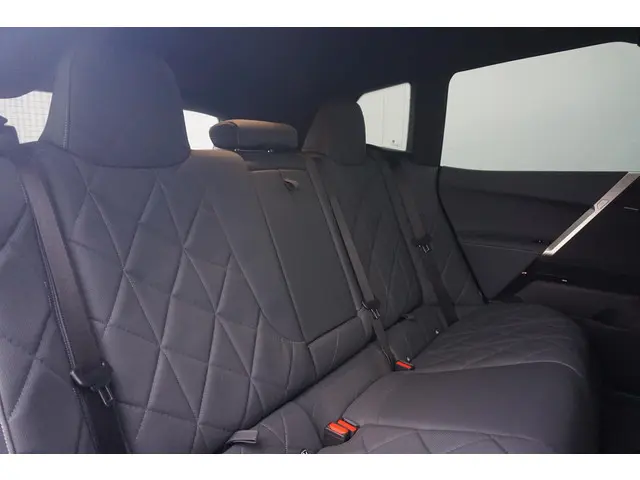 BMW iX xDrive40 2023 Elektrisch 9