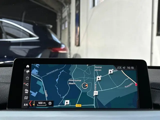 BMW 3 Serie Touring 320i M Sport Edition 2019 Benzine 16