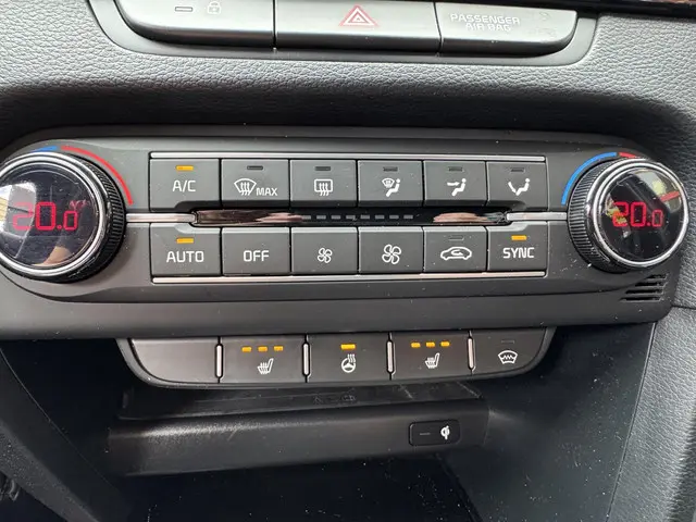 Kia Ceed pro_cee'd 1.6 TGDI GT 2021 Benzine 26