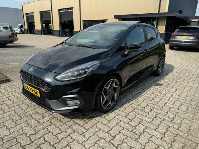 Ford Fiesta 1.5 EcoBoost ST-3 2018 Benzine 23