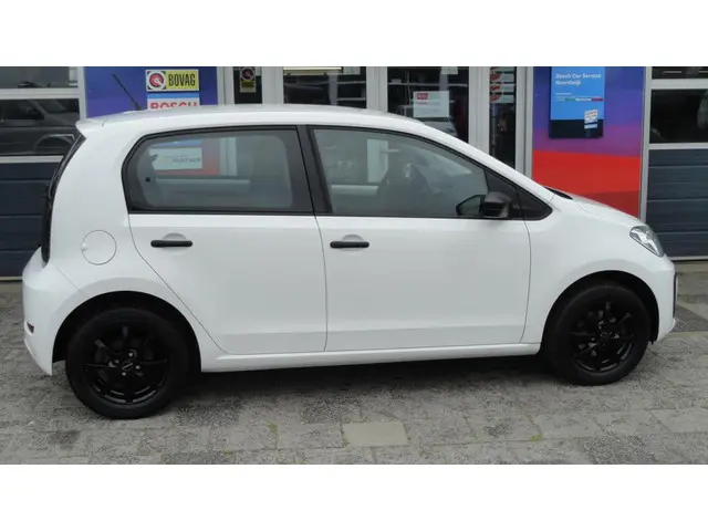 Volkswagen up! 1.0 BMT take up! 2019 Benzine 12