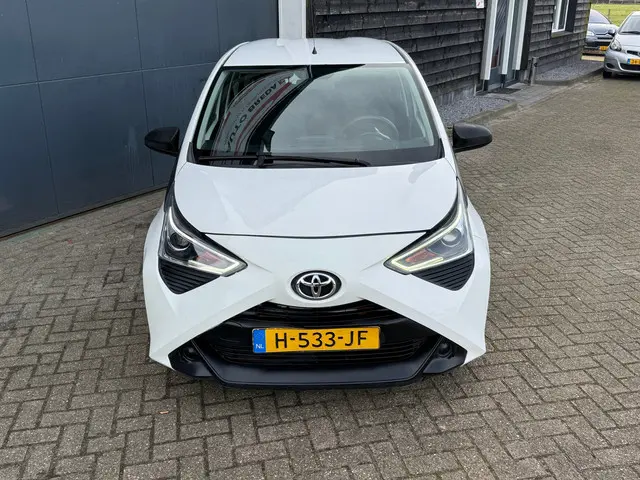 Toyota Aygo 1.0 VVT-i x-fun 2020 Benzine 4