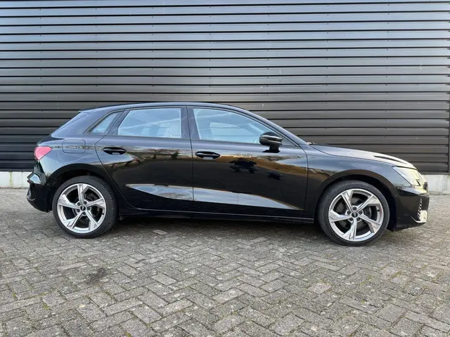 Audi A3 Sportback 30 TFSI Pro Line 2020 Benzine 3