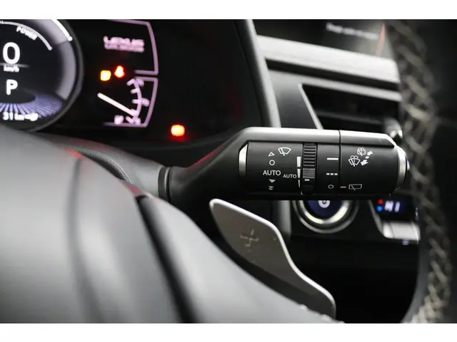 Lexus UX 300e Business 54 kWh 2020 Elektrisch 30