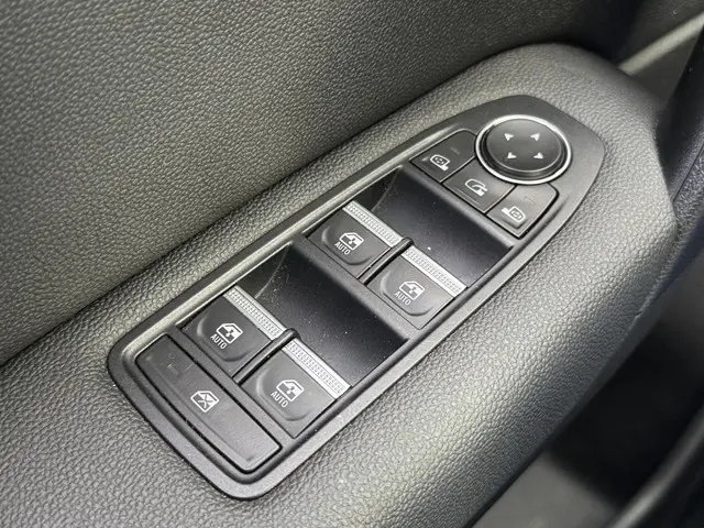 Renault Captur 1.3 TCe 155 Intens 2020 Benzine 20