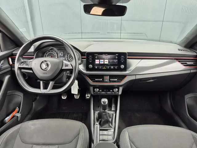Škoda Scala 1.0 TSI Sport Business 2019 Benzine 2
