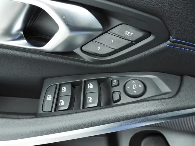 BMW 3 Serie Sedan 330d xDrive 2024 Diesel 26