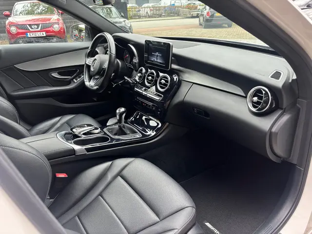 Mercedes-Benz C-Klasse 180 AMG Sport Edition 2017 Benzine 5