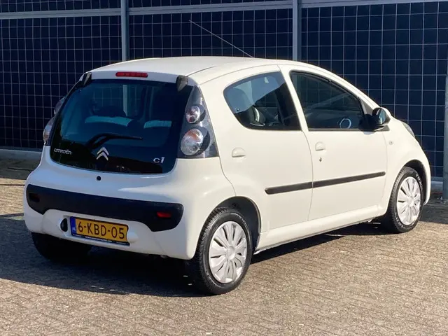 Citroën C1 1.0 Collection 2013 Benzine 2
