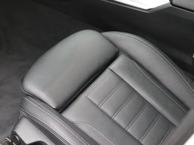 BMW 3 Serie 320e Touring 2021 Hybride Benzine 10