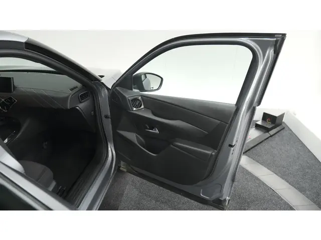 DS DS 3 Crossback PureTech 100 Montmartre 2022 Benzine 52