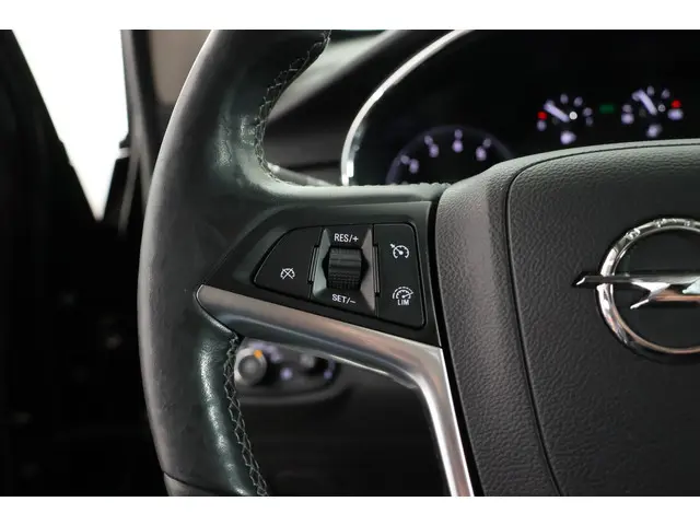 Opel Mokka X 1.4 Turbo Innovation 2017 Benzine 18