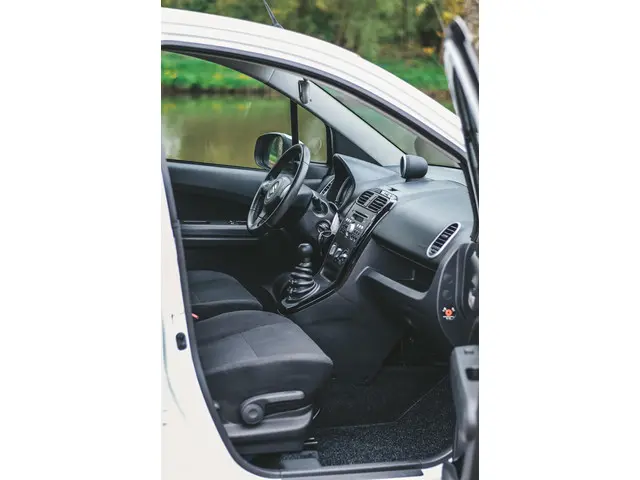 Suzuki Splash 1.0 VVT Comfort EASSS 2015 Benzine 7