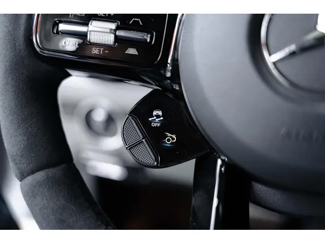 Mercedes-Benz AMG GT 4.0 Premium 2022 Benzine 29