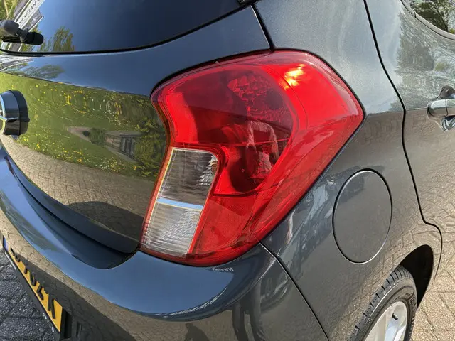 Opel KARL 1.0 ecoFLEX 75pk Innovation 2019 Benzine 29