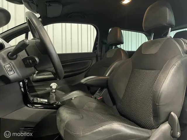 Citroën DS3 1.2 VTi 82pk So Chic 2014 Benzine 9