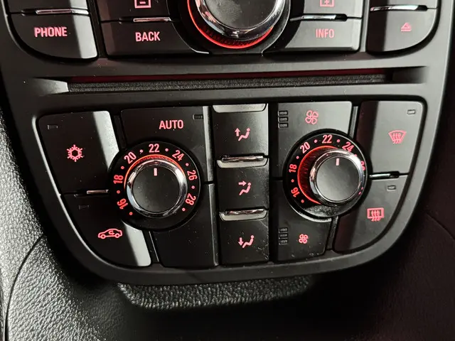 Opel Meriva 1.4 Turbo Cosmo 2015 Benzine 36