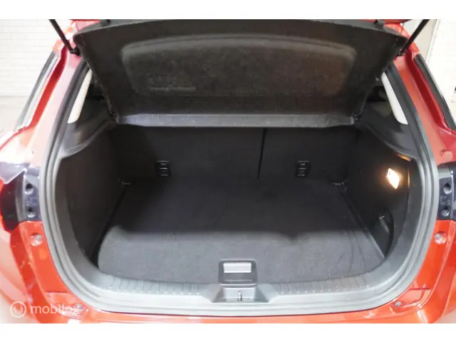 Mazda CX-3 2.0 SkyActiv-G 120 GT-M 2017 Benzine 31